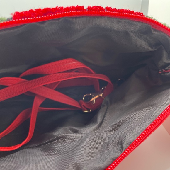 Minnie Mouse Carpet Bag - Picture 5 of 7